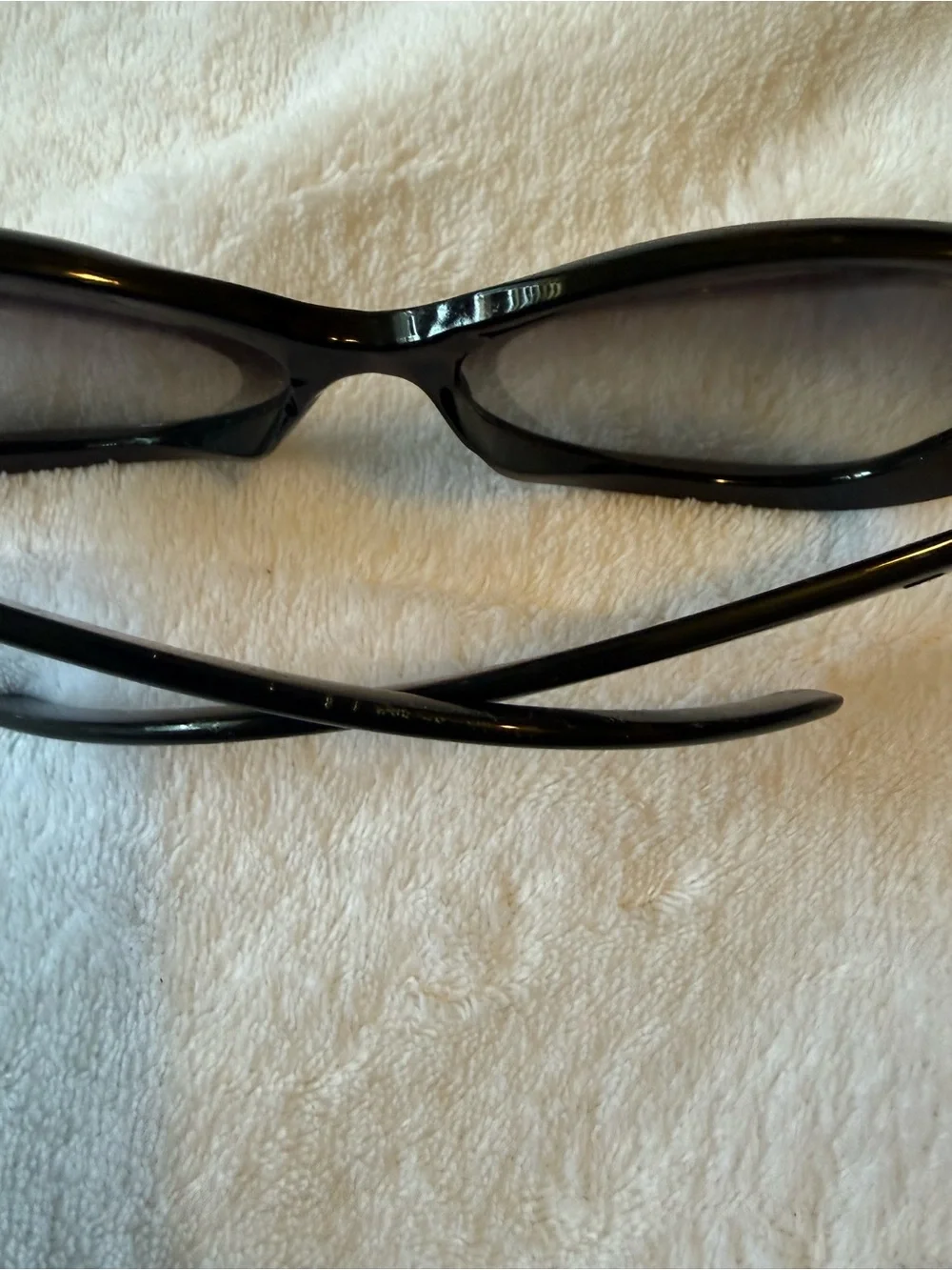 Ray-Ban Women's Black Oversized Round Sunglasses